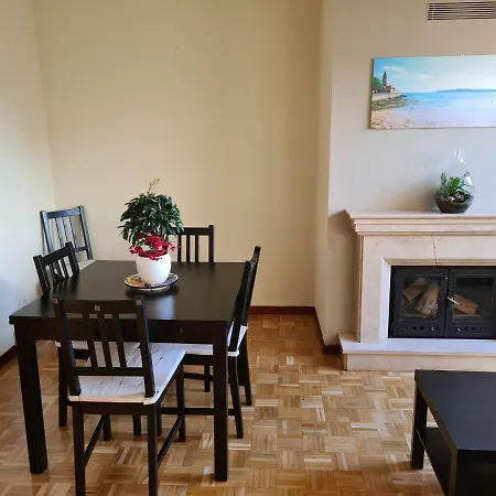 106a Atico Con Garaje Y Chimenea Cerca De La Playa Apartment Gijon